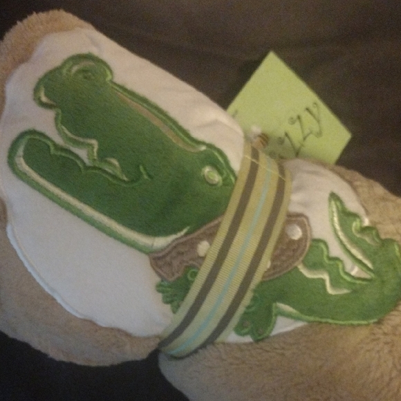 Green Alligator Baby Blanket With Pacifier Clip - Picture 3 of 6